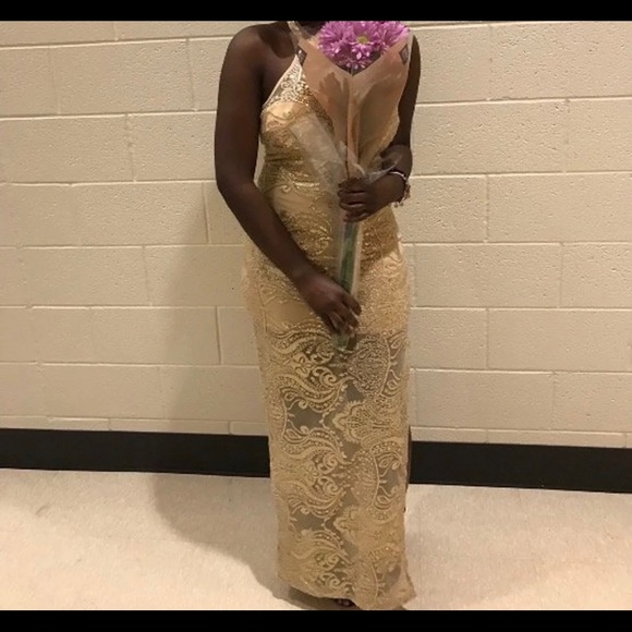 All gold sequins dress - Picture 4 of 4